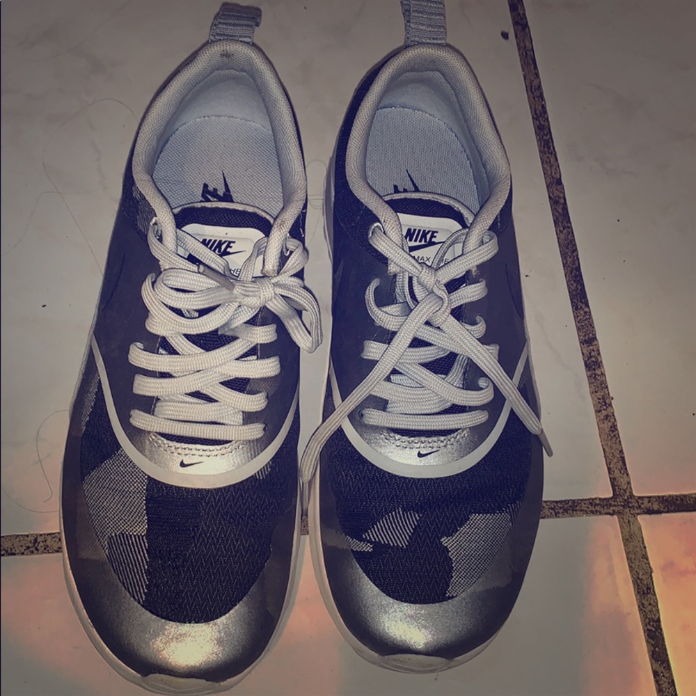 Nike Air Max Thea 6.5 running shoes
